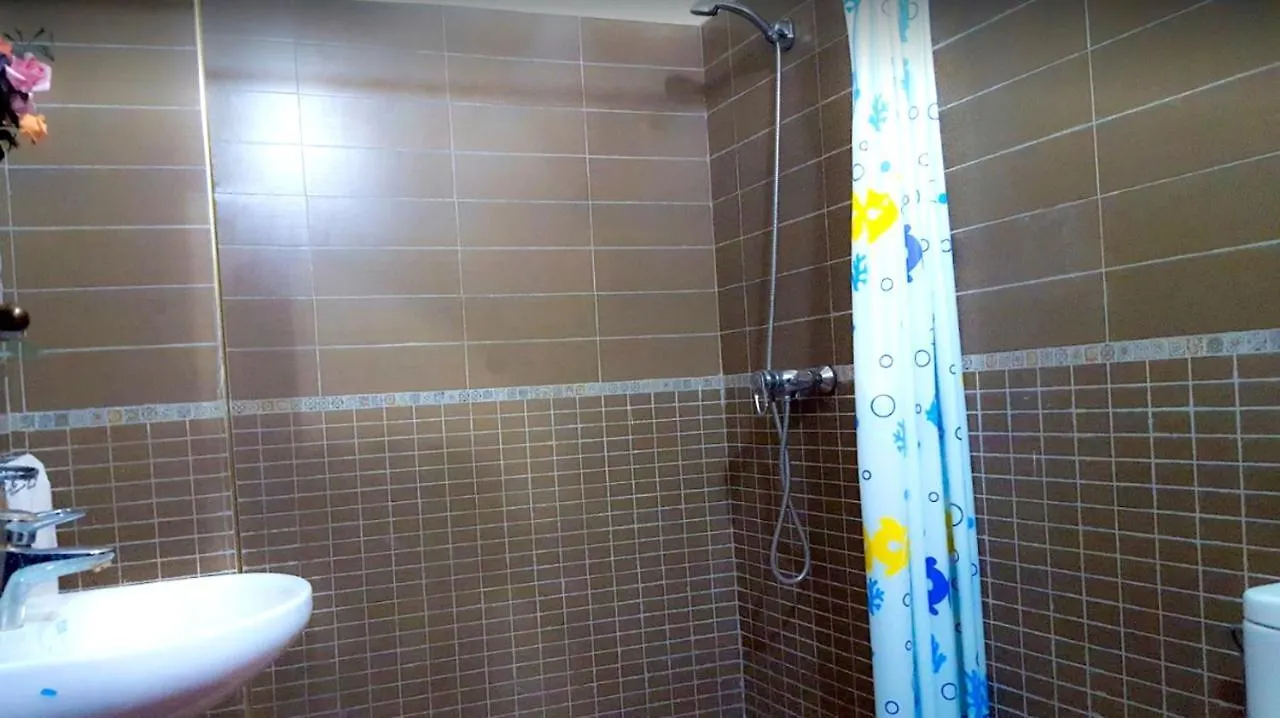 Bright Apartment Marrakech 130M² + Terrace 马拉喀什
